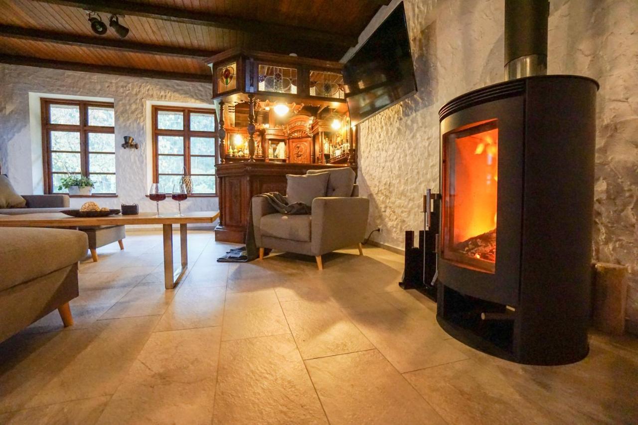 Ruhe Unter Reet-Haus Mit Sauna, Whirlpool Und Kamin Gnarrenburg Zewnętrze zdjęcie