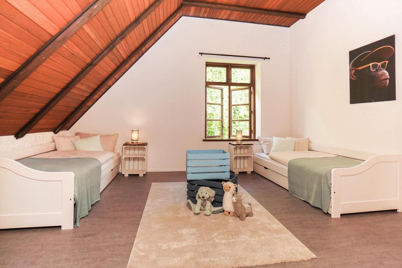 Ruhe Unter Reet-Haus Mit Sauna, Whirlpool Und Kamin Gnarrenburg Zewnętrze zdjęcie